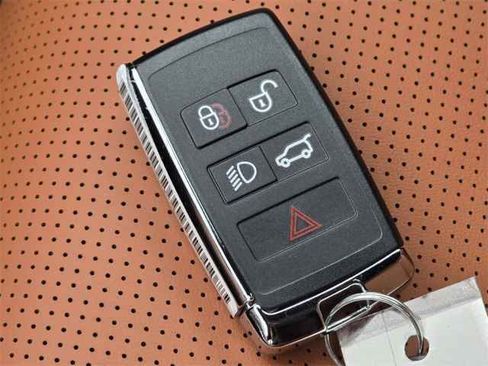 New 2026 Jaguar F-PACE R-Dynamic S image 53