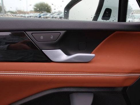 New 2026 Volkswagen Tiguan SEL R-Line image 14