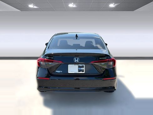 Used 2024 Honda Civic Touring image 10