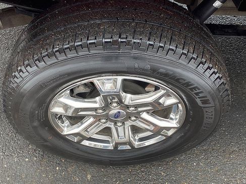 Used 2022 Ford F150 XLT w/ Equipment Group 302A High image 15