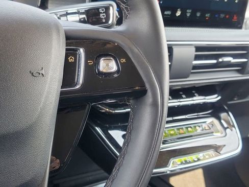 Used 2024 Lincoln Corsair FWD w/ Equipment Group 101A image 16