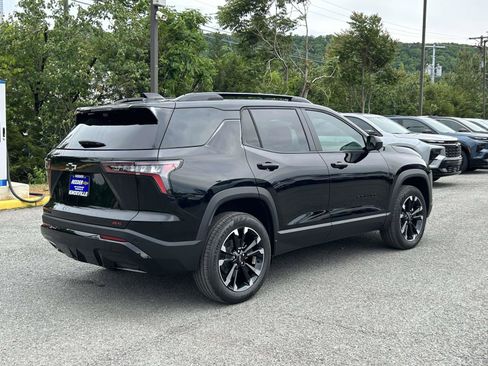 New 2026 Chevrolet Equinox RS FWD image 3