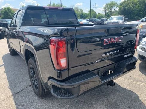New 2026 GMC Sierra 1500 Elevation image 6