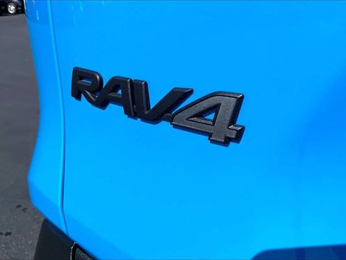 Used 2021 Toyota RAV4 Adventure AWD/4WD image 9