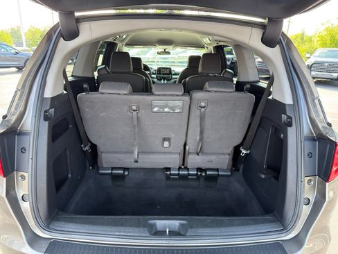 Used 2019 Honda Odyssey EX image 26