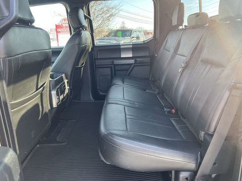 Used 2016 Ford F150 XLT w/ Equipment Group 302A Luxury image 13