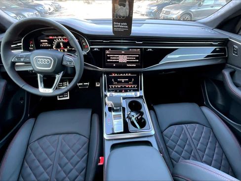 New 2026 Audi SQ8 Prestige image 5