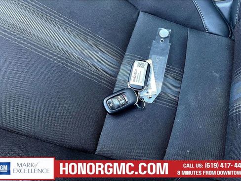 Used 2024 Honda Civic Sport image 32