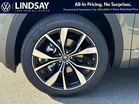 New 2026 Volkswagen Atlas SEL Premium R-Line AWD/4WD image 8