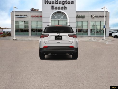 New 2026 Jeep Compass Latitude w/ Quick Order Package 29K image 6