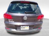 Used 2016 Volkswagen Tiguan SE image 4