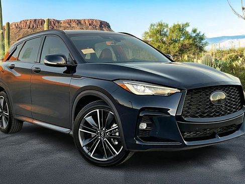 Used 2025 INFINITI QX50 Sport image 12