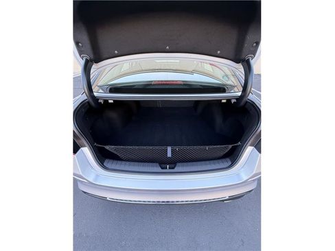 Used 2020 Kia Optima LX image 21