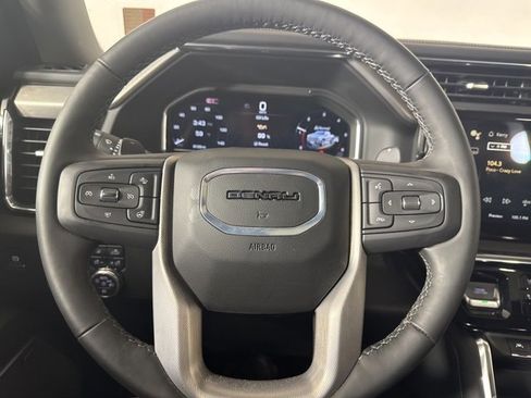 Used 2024 GMC Sierra 1500 Denali w/ Denali Reserve Package image 17