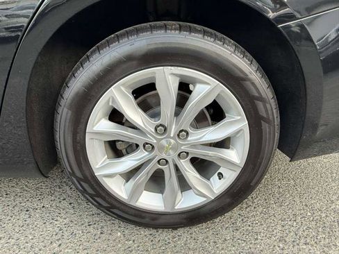 Used 2020 Chevrolet Malibu LT image 16