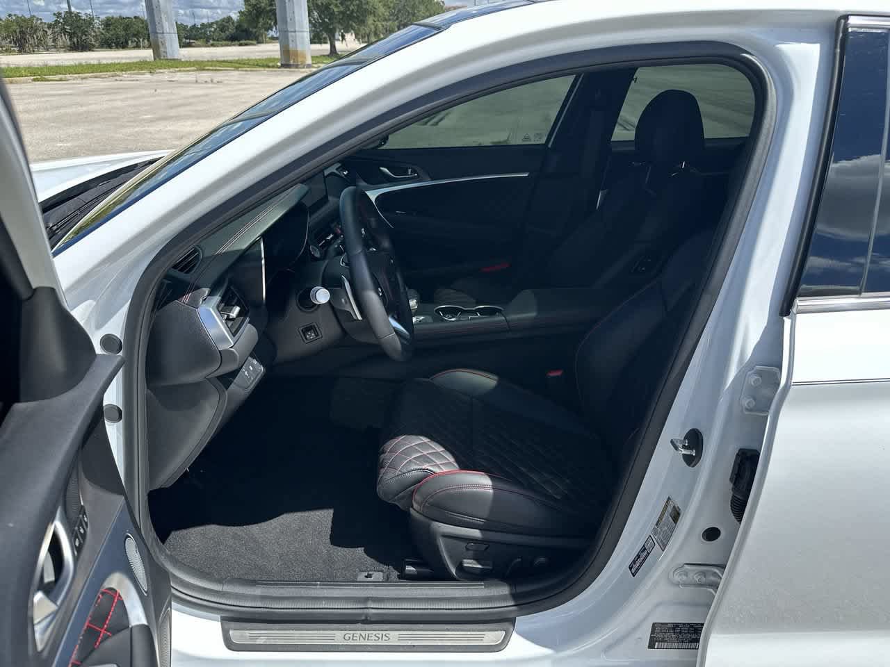 Used 2025 Genesis G70 3.3T Advanced w/ Sport Prestige Package RWD image 9