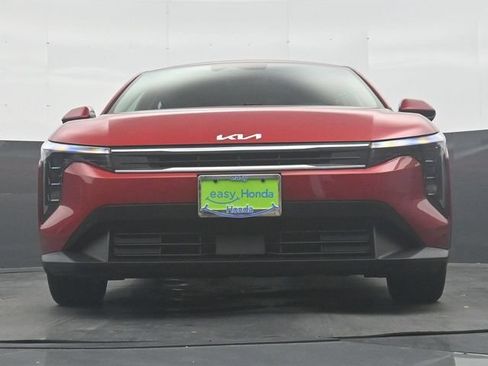 Used 2025 Kia K4 FWD image 32