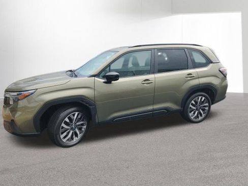 Used 2026 Subaru Forester Touring AWD/4WD image 2