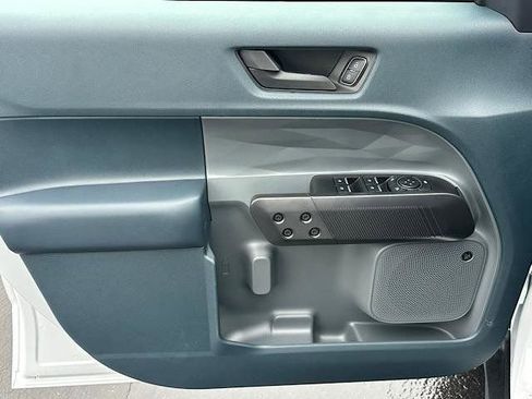 New 2025 Ford Maverick Lariat w/ Black Appearance Package image 11