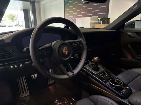 Certified 2025 Porsche 911 Carrera T RWD image 5
