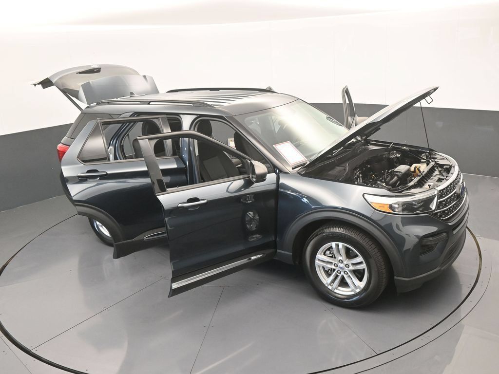 Used 2023 Ford Explorer XLT RWD image 66