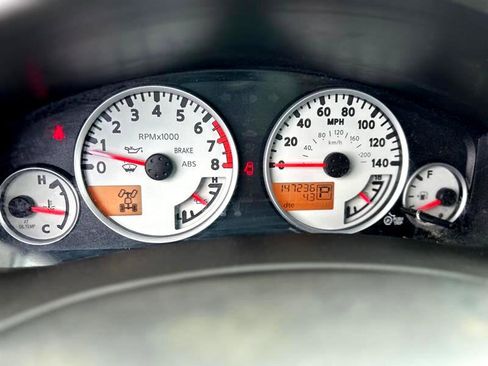 Used 2012 Nissan Xterra PRO-4X w/ Pro-4x Leather Pkg image 23