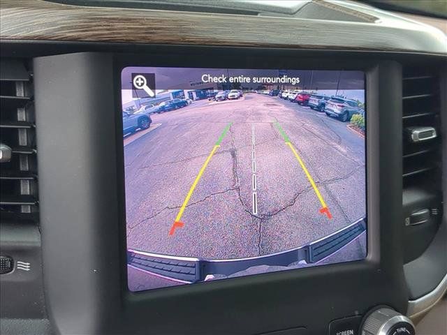 Used 2020 RAM 1500 Laramie RWD image 13