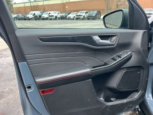 Used 2023 Ford Escape ST-Line w/ Tech Pack #1 image 18