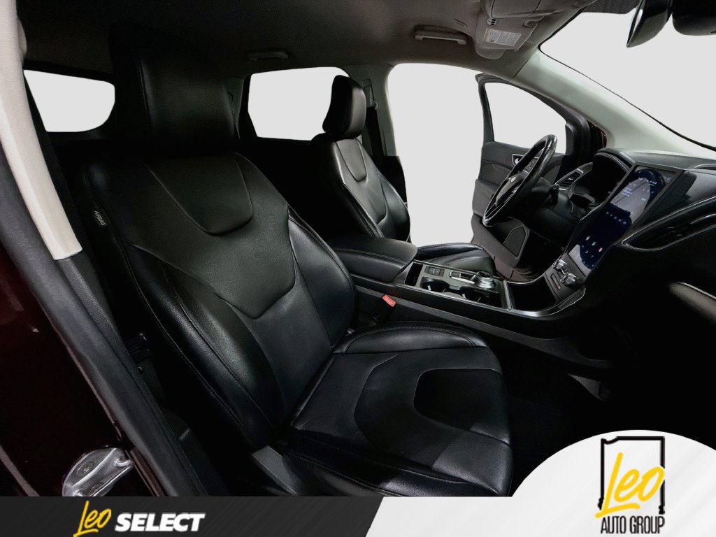 Used 2022 Ford Edge Titanium AWD/4WD image 30