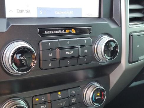 Used 2020 Ford F150 Lariat w/ Equipment Group 502A Luxury image 36