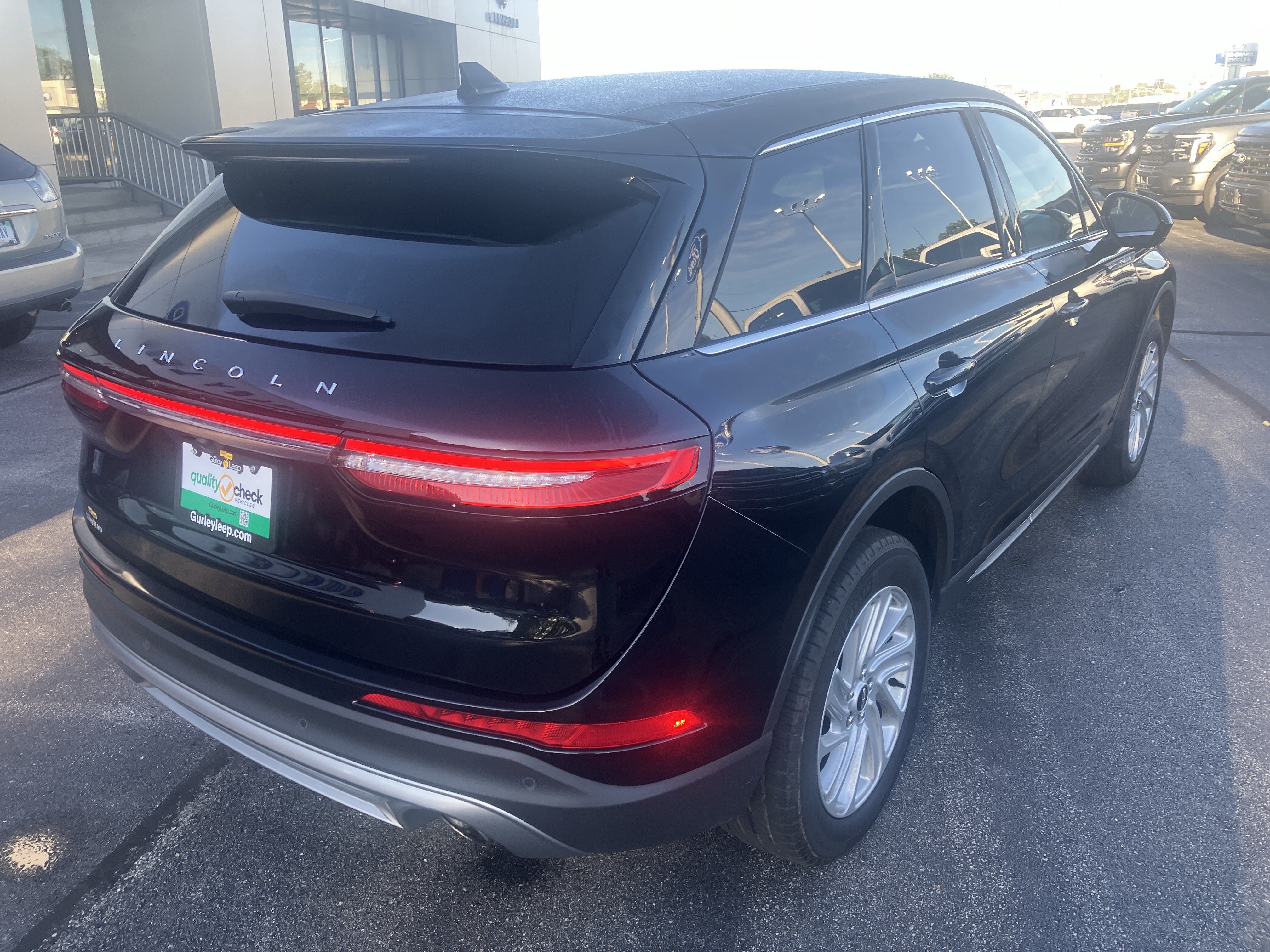 Used 2023 Lincoln Corsair AWD image 7