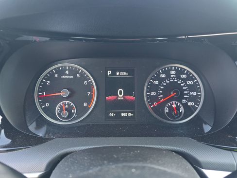 Used 2022 Kia K5 GT-Line AWD/4WD image 10