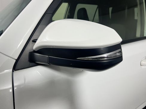 Used 2024 Toyota 4Runner SR5 Premium AWD/4WD image 13