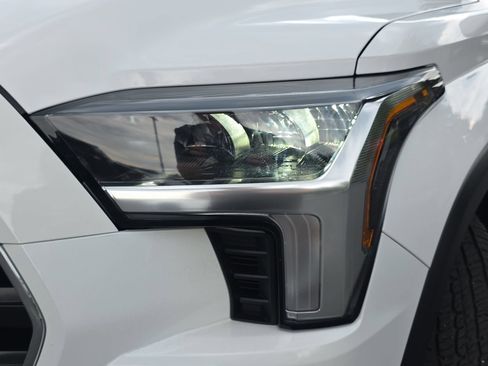 Used 2026 Toyota Sequoia SR5 w/ TRD Off-Road Package AWD/4WD image 32