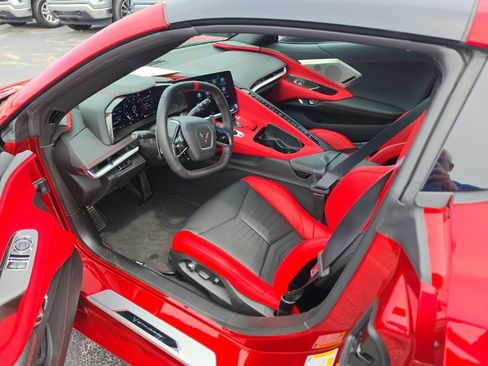 Certified 2022 Chevrolet Corvette Stingray Preferred Cpe w/ Z51 Performance Package RWD image 5