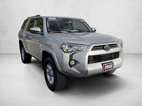 Used 2024 Toyota 4Runner SR5 image 3
