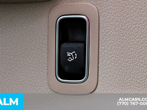Used 2025 Mercedes-Benz GLA 250 image 49