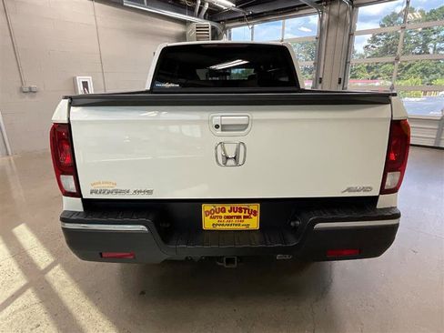 Used 2019 Honda Ridgeline Sport image 4