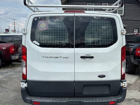 Used 2015 Ford Transit 250 130 Low Roof w/ Exterior Upgrade Package RWD image 7