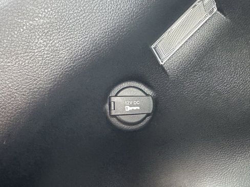 Used 2023 Jeep Compass Trailhawk image 16