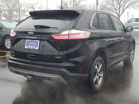 Certified 2024 Ford Edge SEL w/ Convenience Package image 4