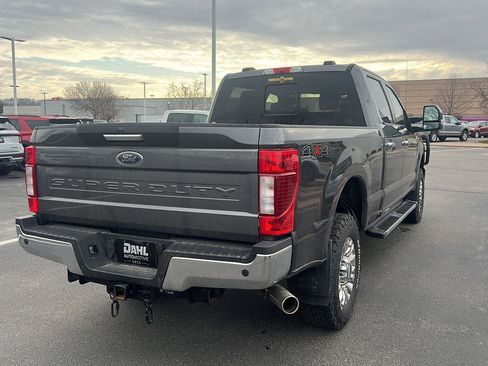 Used 2020 Ford F350 XLT w/ XLT Premium Package image 6