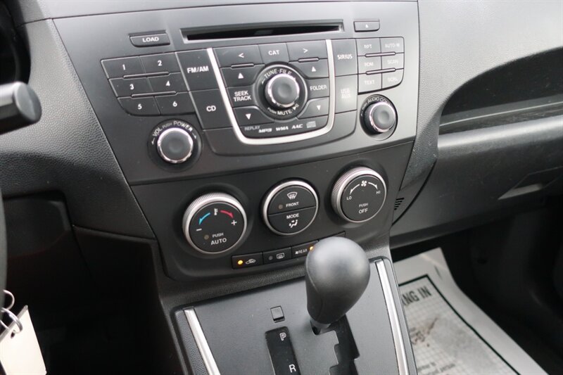 Used 2014 MAZDA MAZDA5 Sport FWD image 18