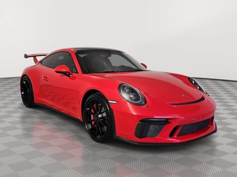Used 2018 Porsche 911 GT3 RWD image 2