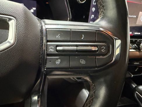 Used 2023 GMC Canyon AT4 w/ AT4 Premium Package image 16