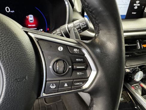 Certified 2023 Acura MDX FWD w/ Technology Package image 17