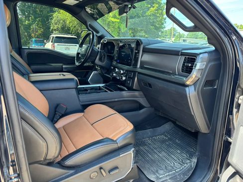 Used 2024 Ford F250 Platinum AWD/4WD image 18