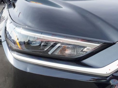 Certified 2025 Toyota Grand Highlander AWD Hybrid image 5