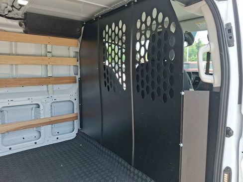 Used 2025 Ford Transit 250 Low Roof w/ Exterior Upgrade Package RWD image 11