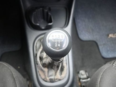 Used 2008 Hyundai Accent GS FWD image 24